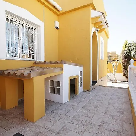 Agradable Con Piscina