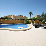Holiday home Agradable Con Piscina