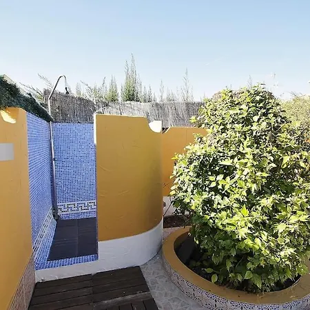 Agradable Con Piscina Semesterbostad *