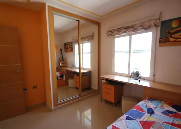 Agradable Con Piscina Torrevieja