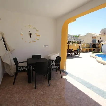 Agradable Con Piscina * Τορεβιέχα