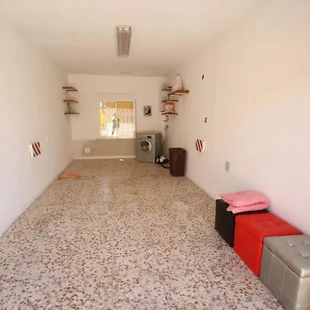 Prázdninový dům Agradable Con Piscina